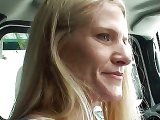 18 21 amateur volwassen milf