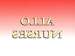 금발 란제리 성숙한 간호사