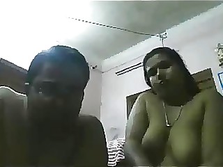 Amateur Poilu Corné Indien Mature En jouant Webcam