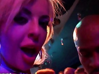 Blond Blowjob Brünette Hd Saftig Milf Party Pornstar