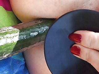 sự thủ dâm milf ngoài trời đồ chơi