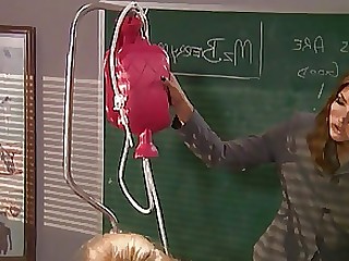 Arsch Sadismus Blond Brünette Fetisch Heiß Lesbisch Milf